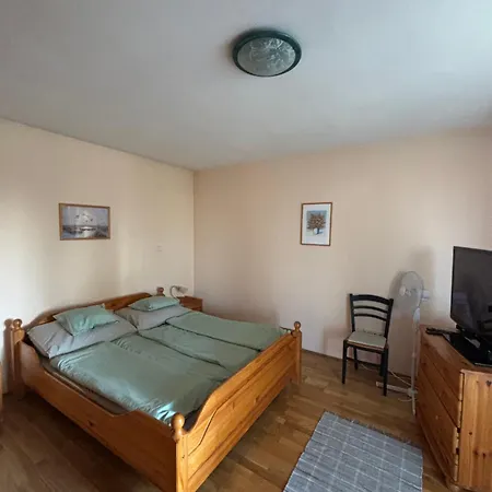 Katona Jozsef Utcai Panzio Guest house