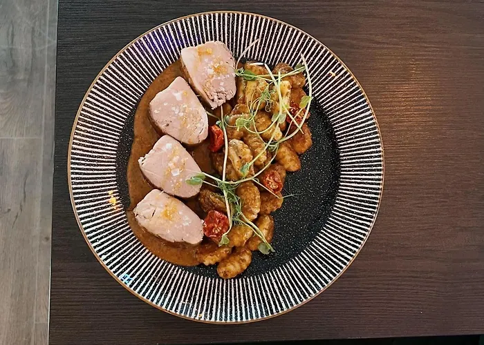 Katona Jozsef Utcai Panzio בית הארחה קסזטלי